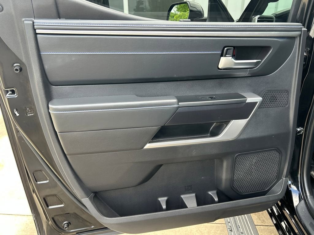 2023 TOYOTA TRU TUNDRA 4WD Base