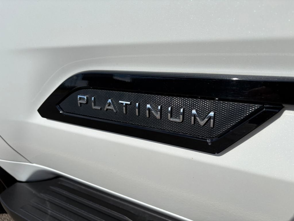 2023 Toyota Sequoia SR5