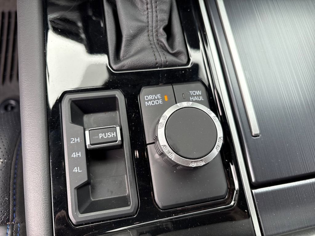 2023 Toyota Sequoia SR5