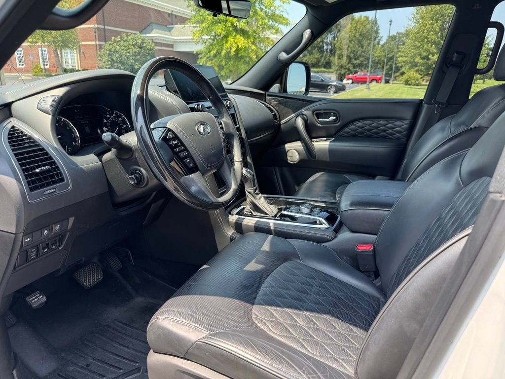 2023 INFINITI QX80 SENSORY AWD