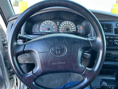 2002 Toyota 4Runner SR5