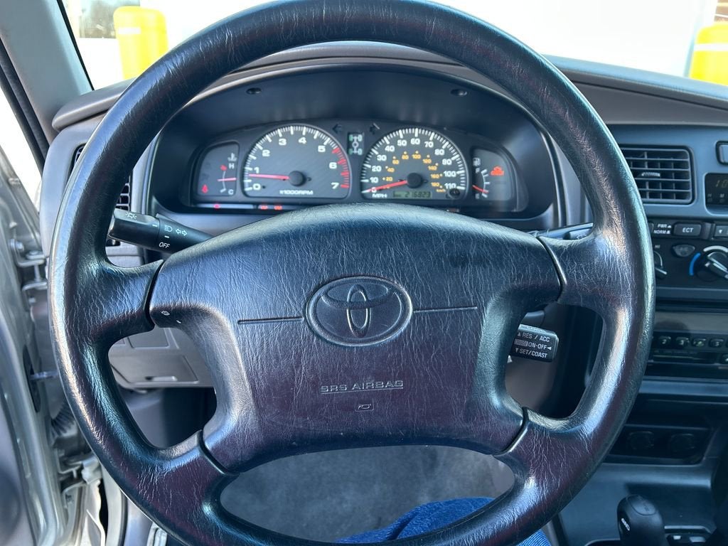 2002 Toyota 4Runner SR5