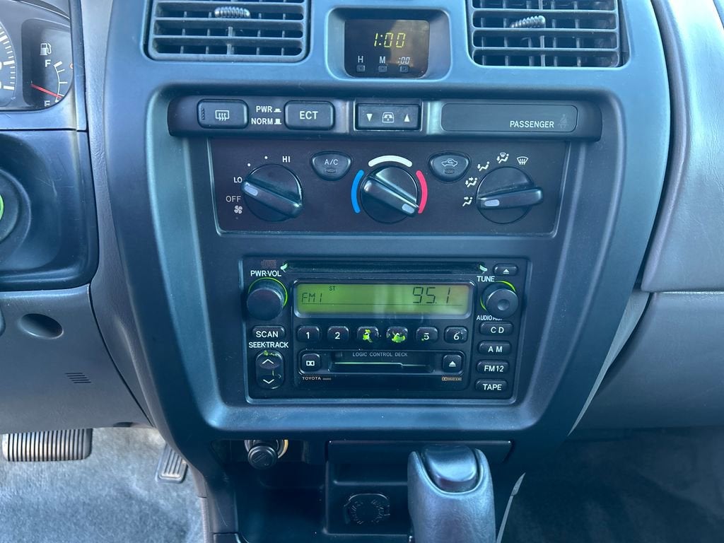 2002 Toyota 4Runner SR5