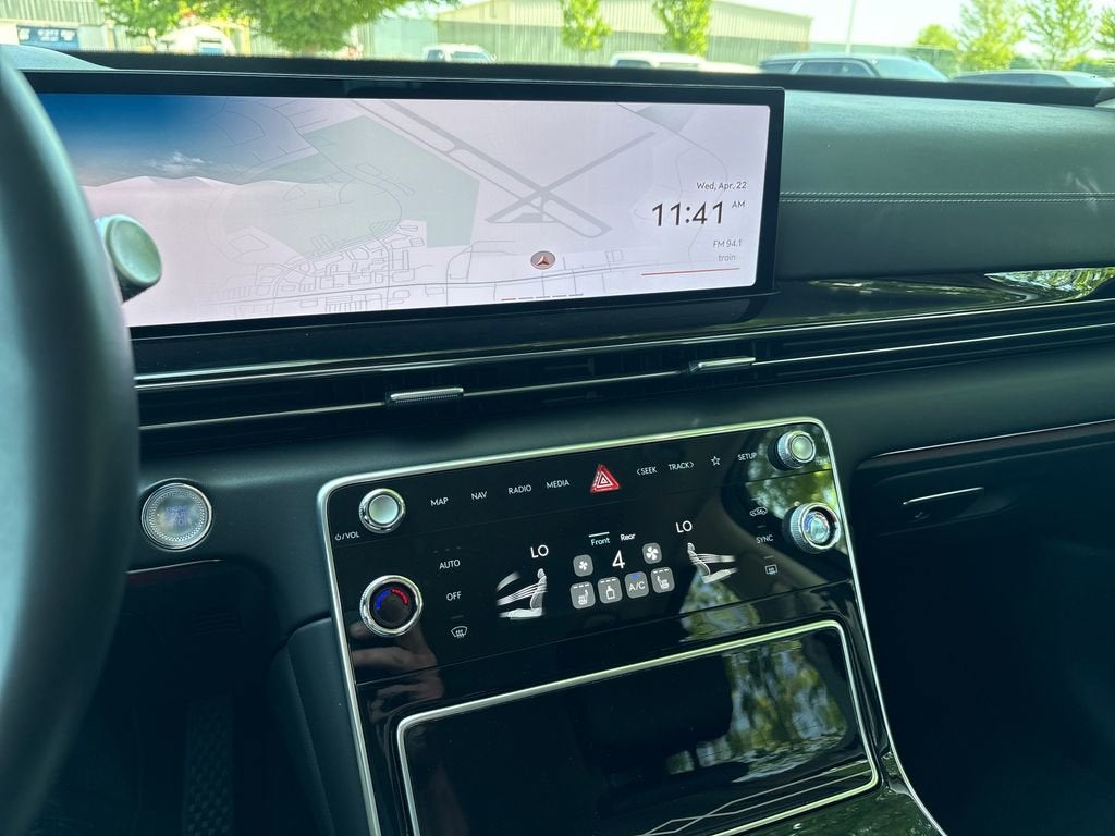 2025 Genesis GV80 Standard