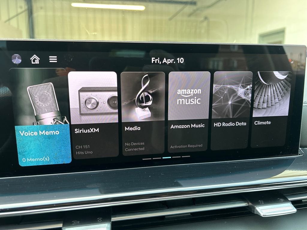 2025 Genesis GV80 Standard