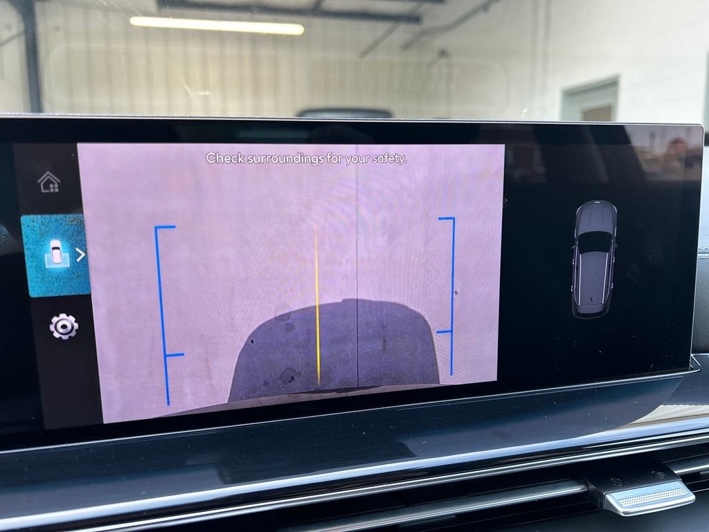 2025 Genesis GV80 Standard