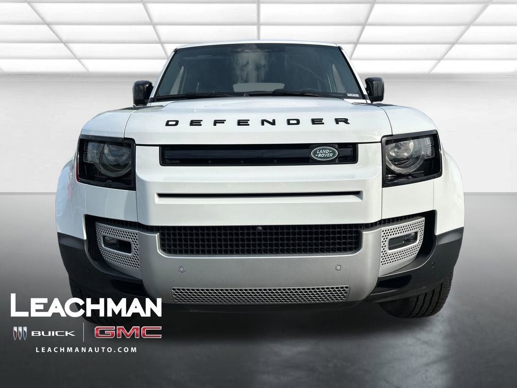 2025 Land Rover Defender 110 P300