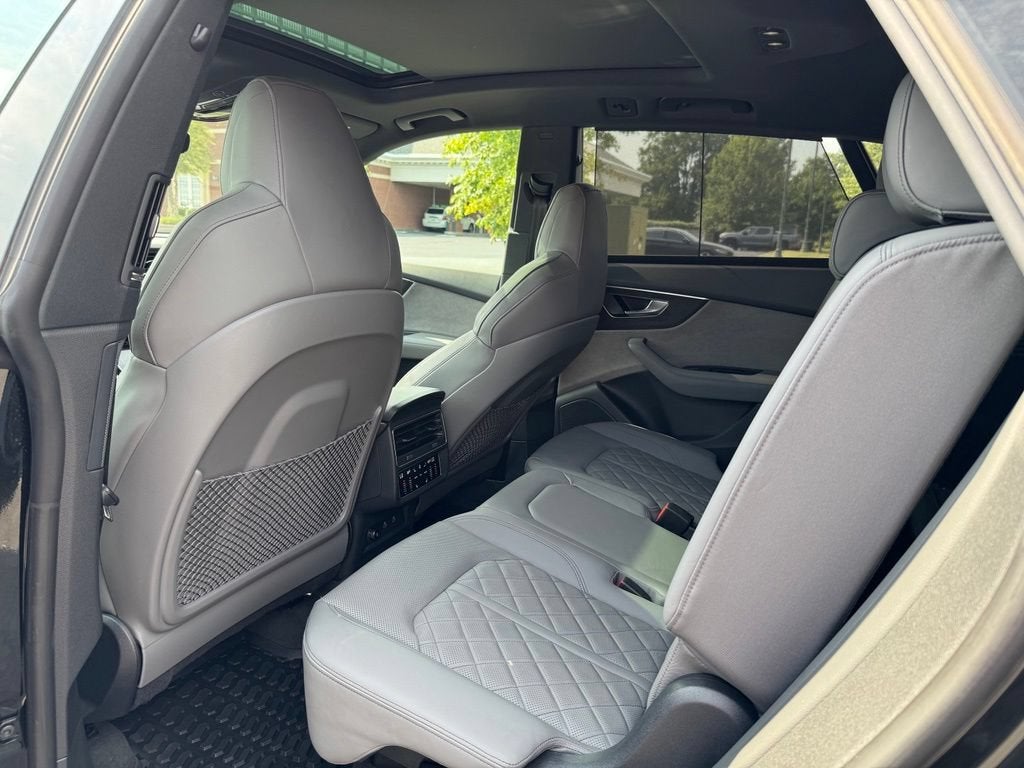 2023 Audi SQ8 Premium Plus TFSI quattro Tiptronic