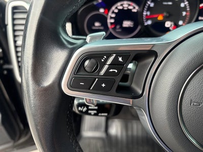 2023 Porsche Cayenne Platinum Edition