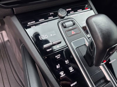 2023 Porsche Cayenne Platinum Edition