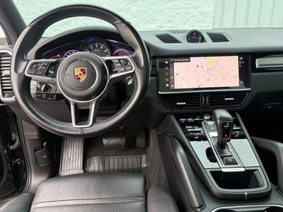 2023 Porsche Cayenne Platinum Edition