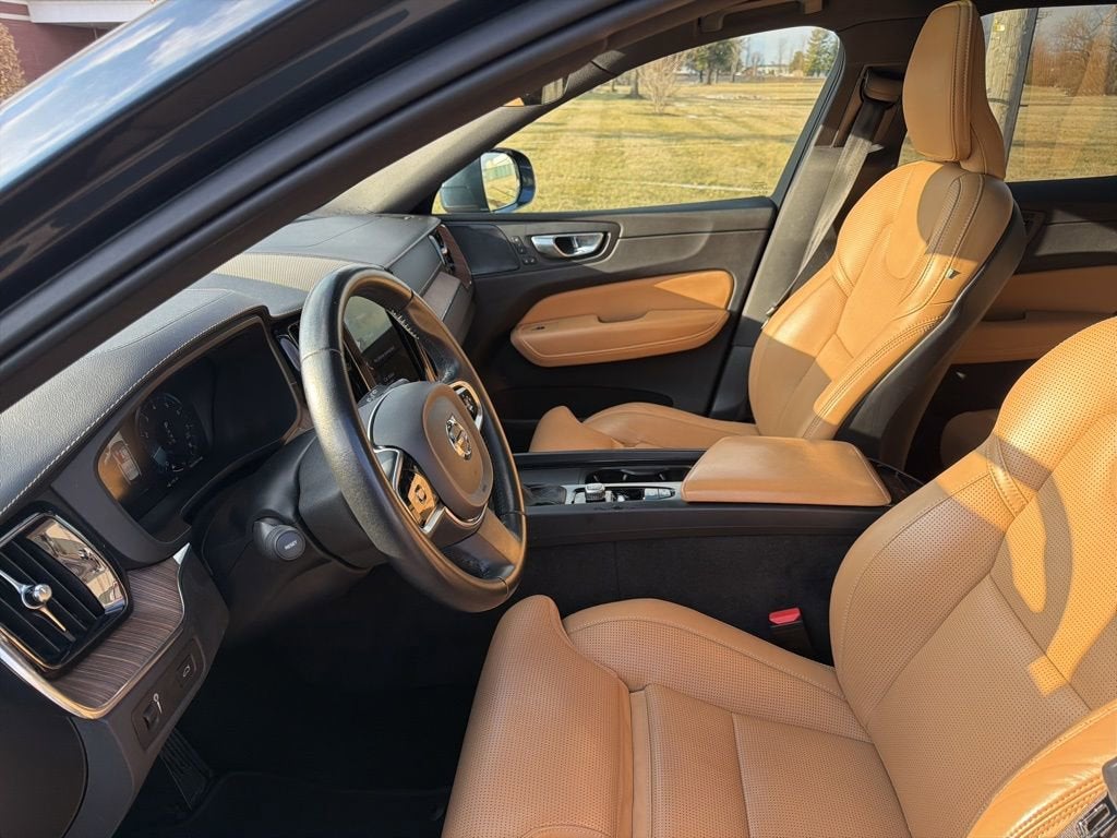 2021 Volvo XC60 Inscription