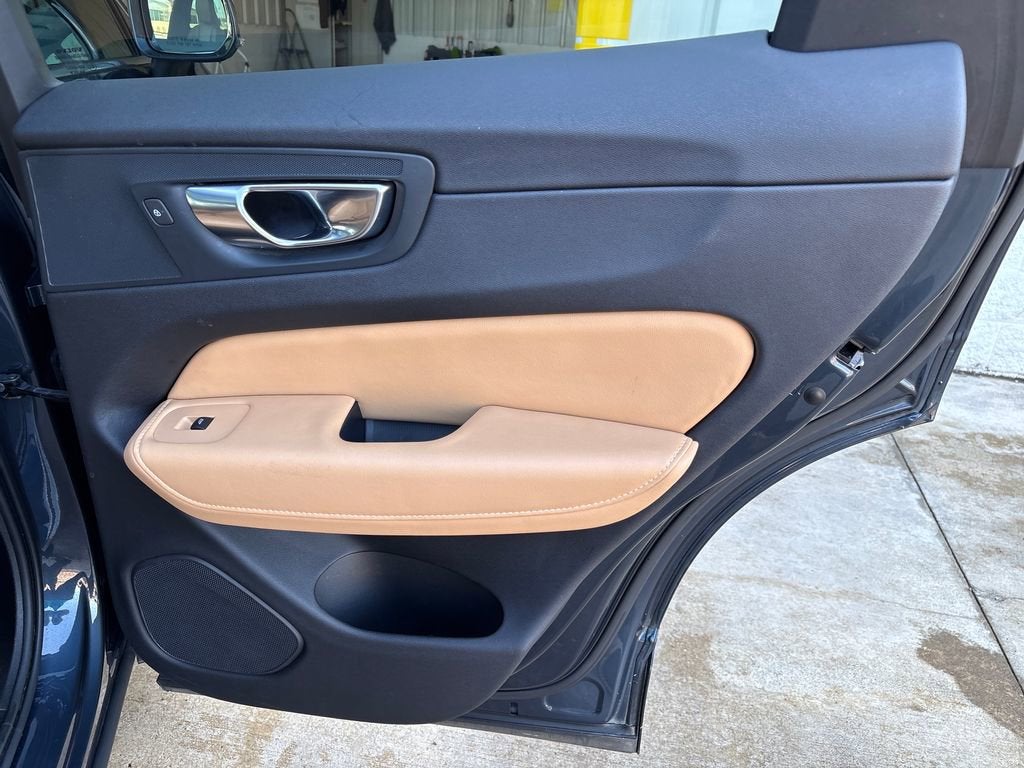 2021 Volvo XC60 Inscription