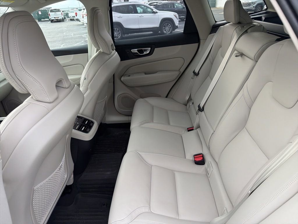 2025 Volvo XC60 Ultra